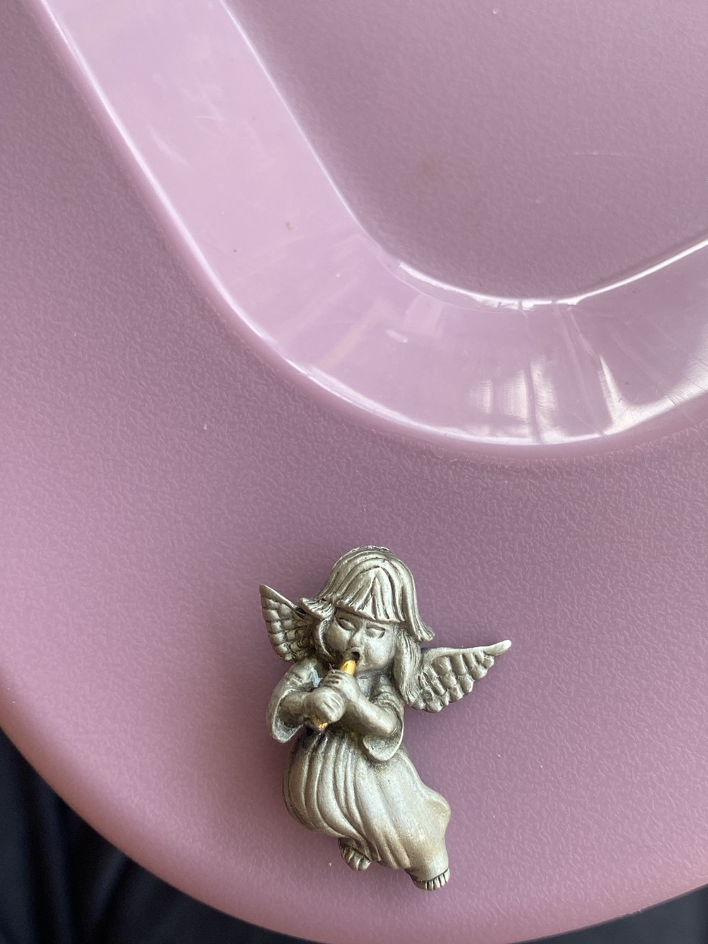 Decorative Silver Angel Figurine Pin - Elegant Home Accent